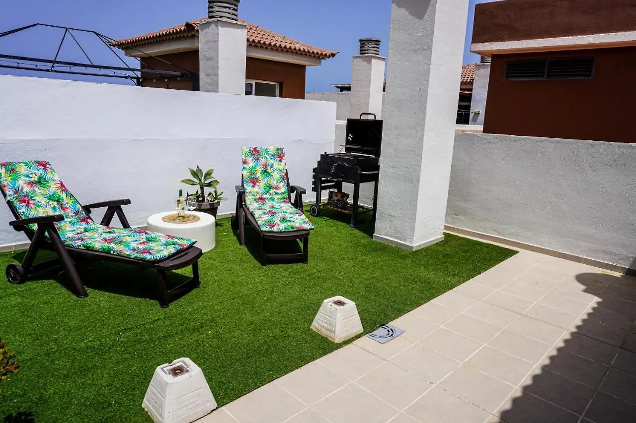 Comfortable Duplex With Garage And Working Space Puertito de Guimar Apartment