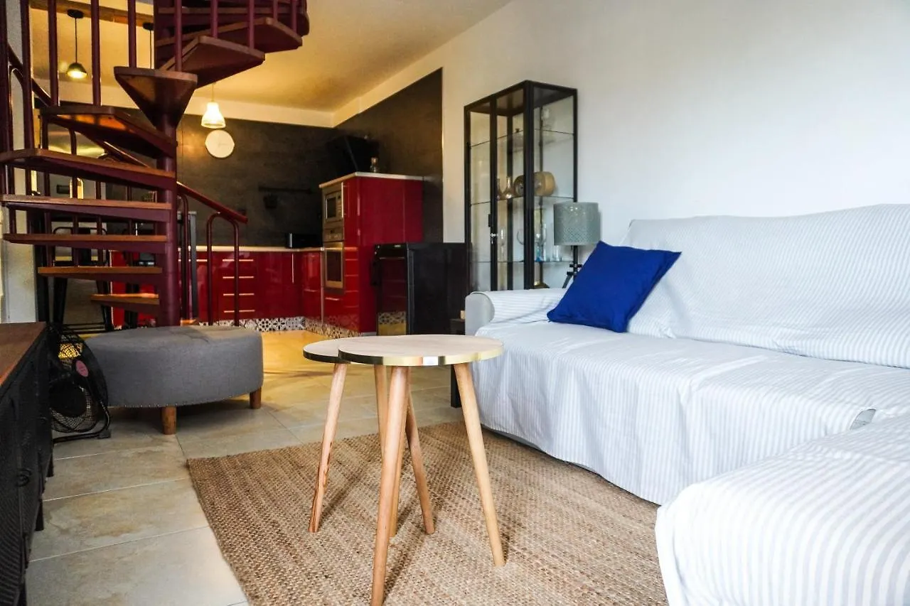 Comfortable Duplex With Garage And Working Space Puertito de Guimar Apartment