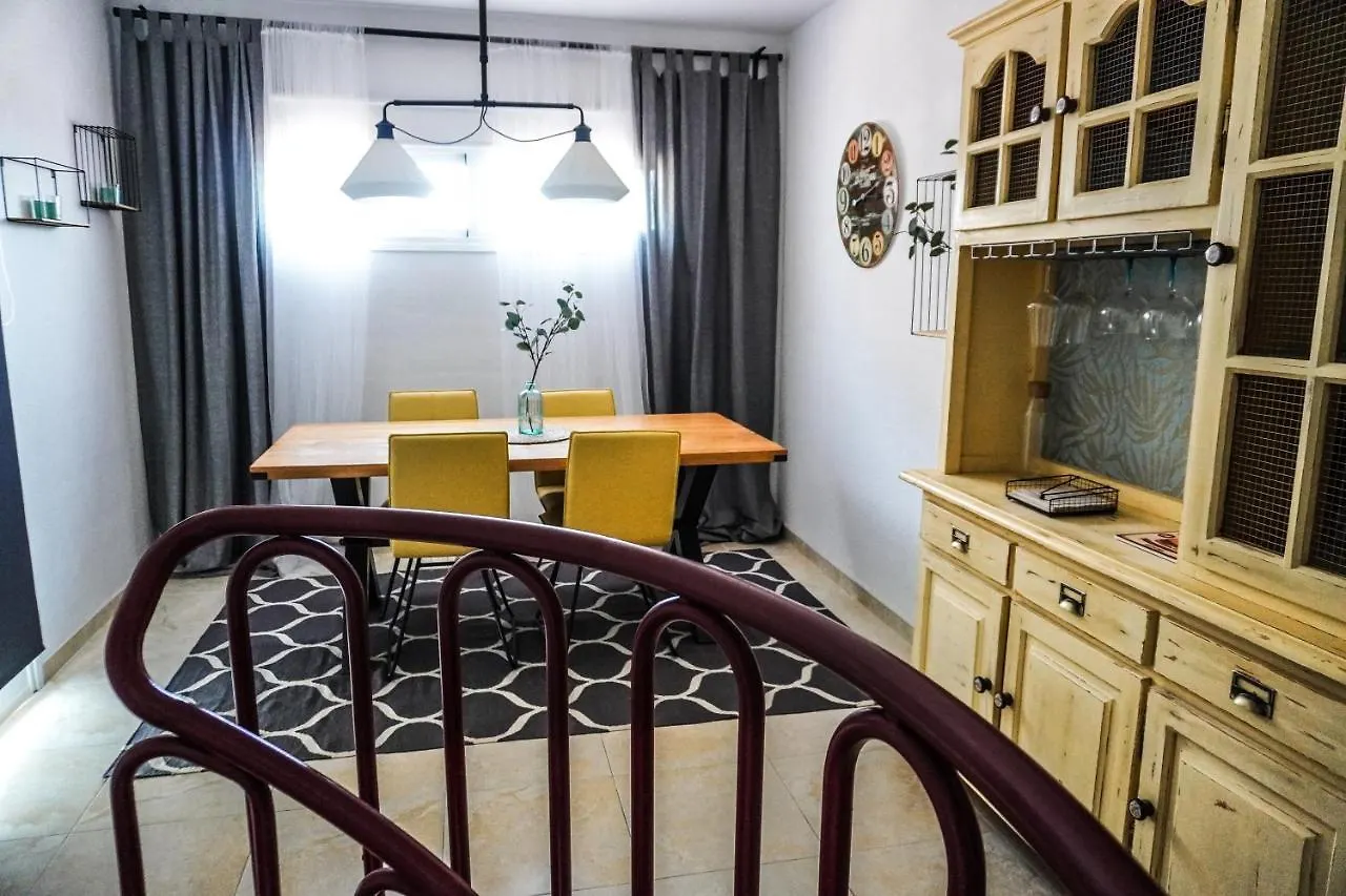 Comfortable Duplex With Garage And Working Space Puertito de Guimar Spain